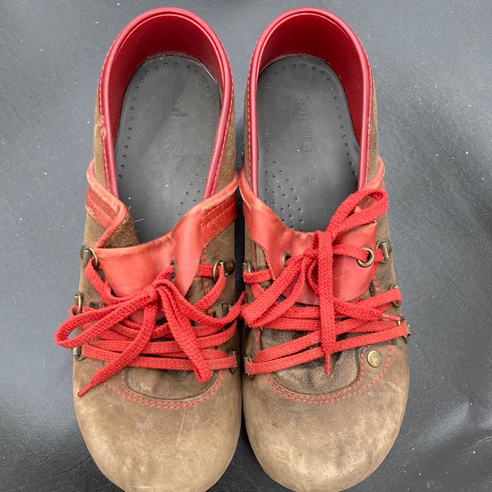 Sanita Danish Clogs